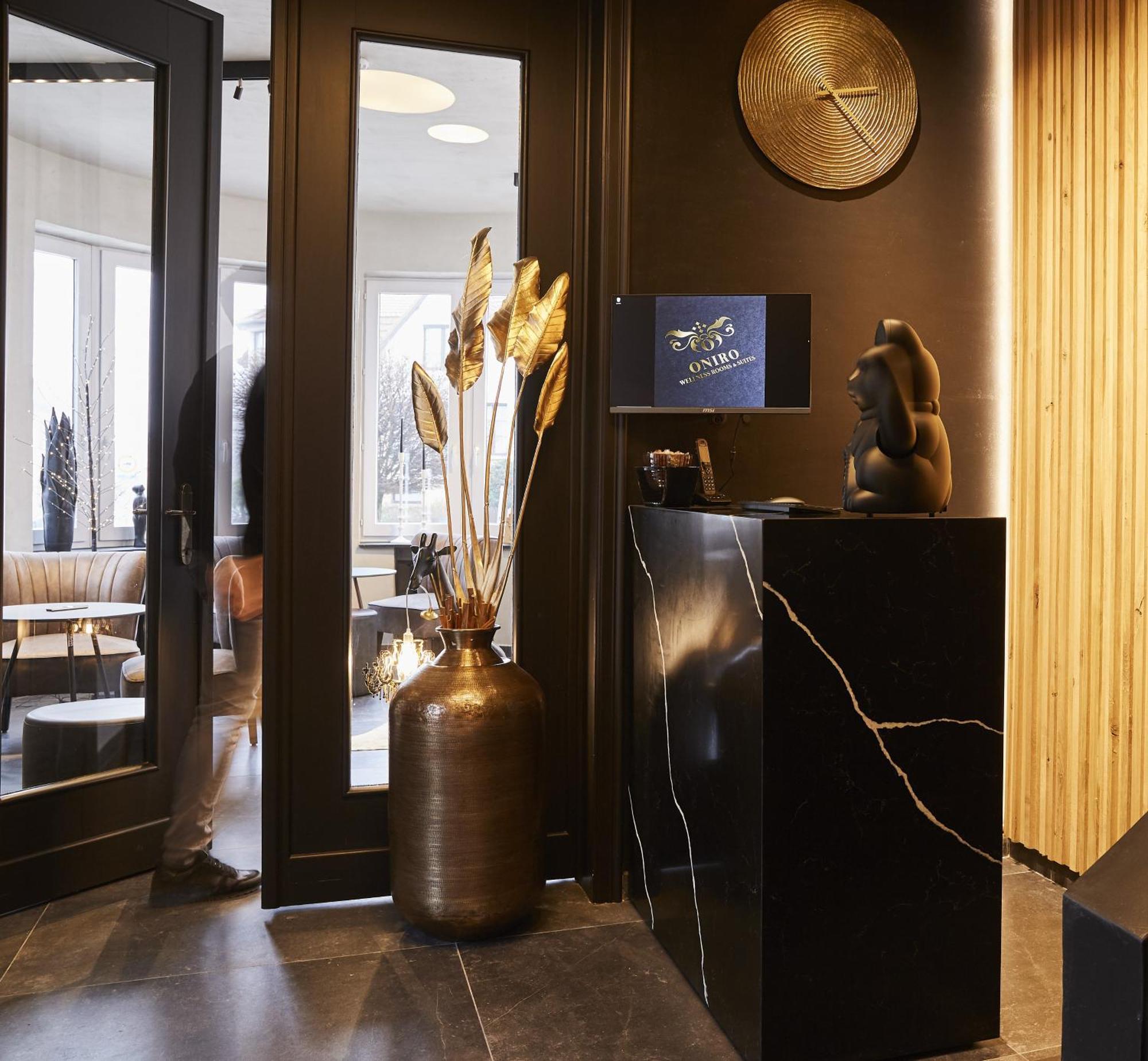 Hotel Oniro - Luxury Rooms & Wellness Suites (Adults Only) Doornik Buitenkant foto